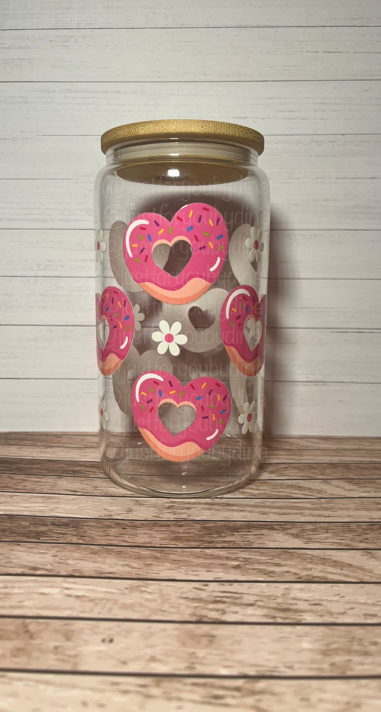 Donut Hearts Glass Can